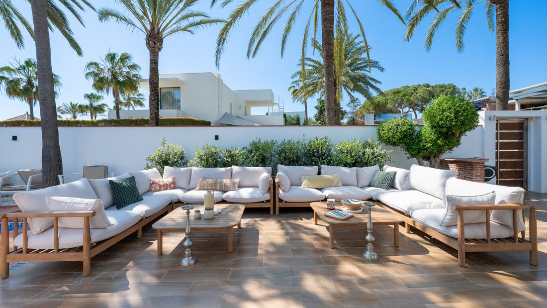 Villa in Elviria-Cabopino, Marbella, Spain 3 - 17648082