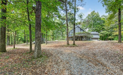 House in Palmyra, Tennessee, United States 1