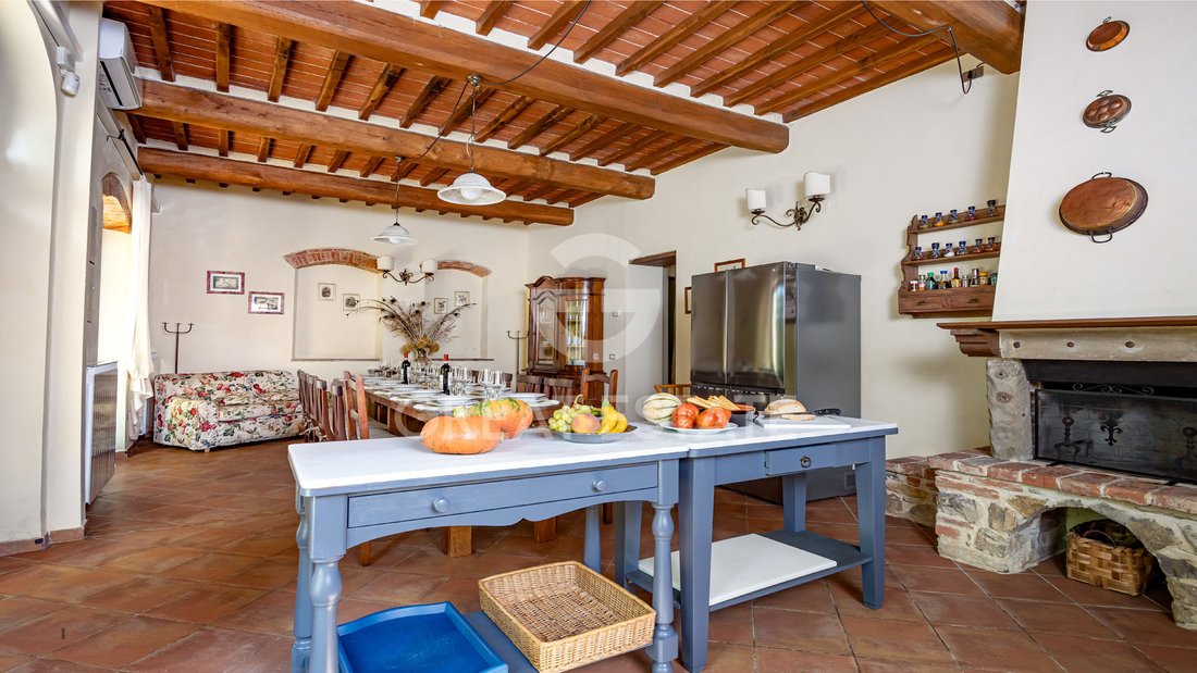 Estate in Laterina Pergine Valdarno, Tuscany, Italy 5 - 17648550