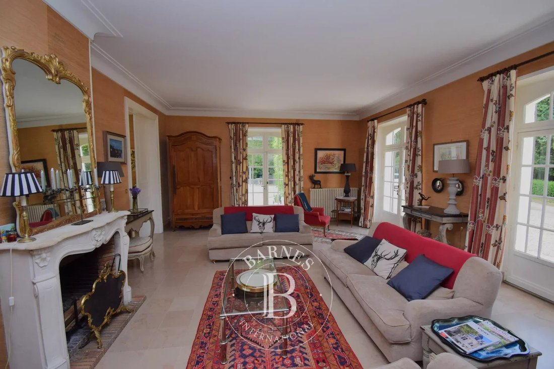 Estate in Bourges, Centre-Val de Loire, France 5 - 15590417
