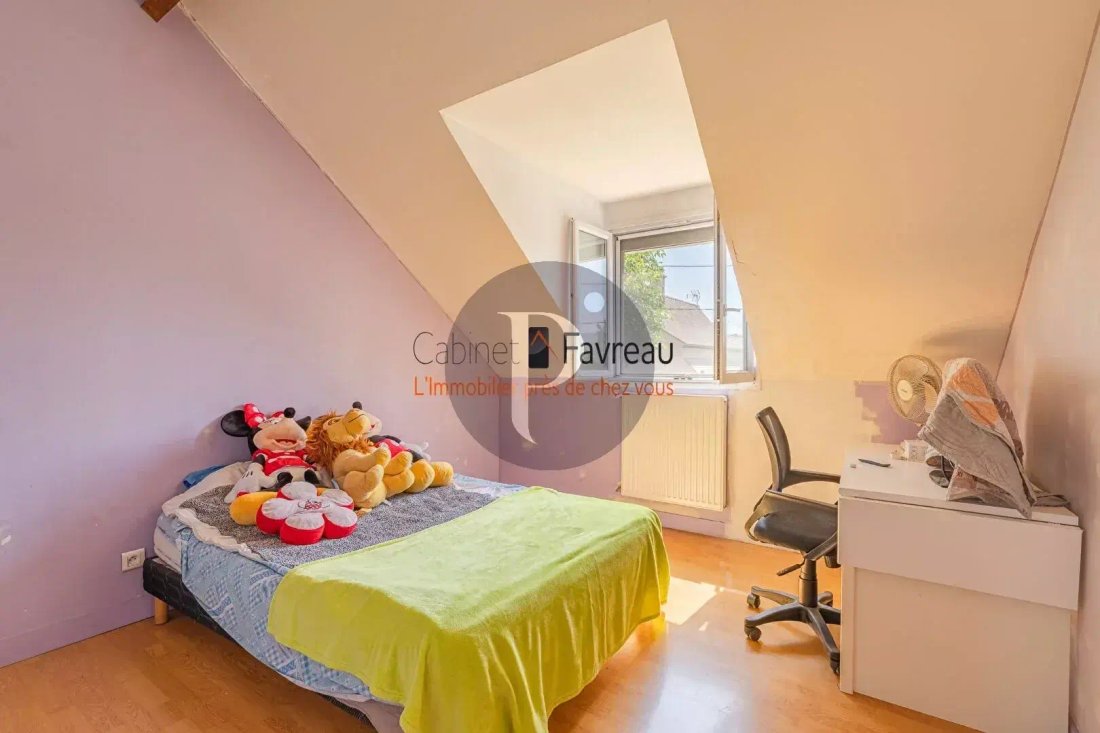 House in Vitry-sur-Seine, Ile-de-France, France 5 - 17646532