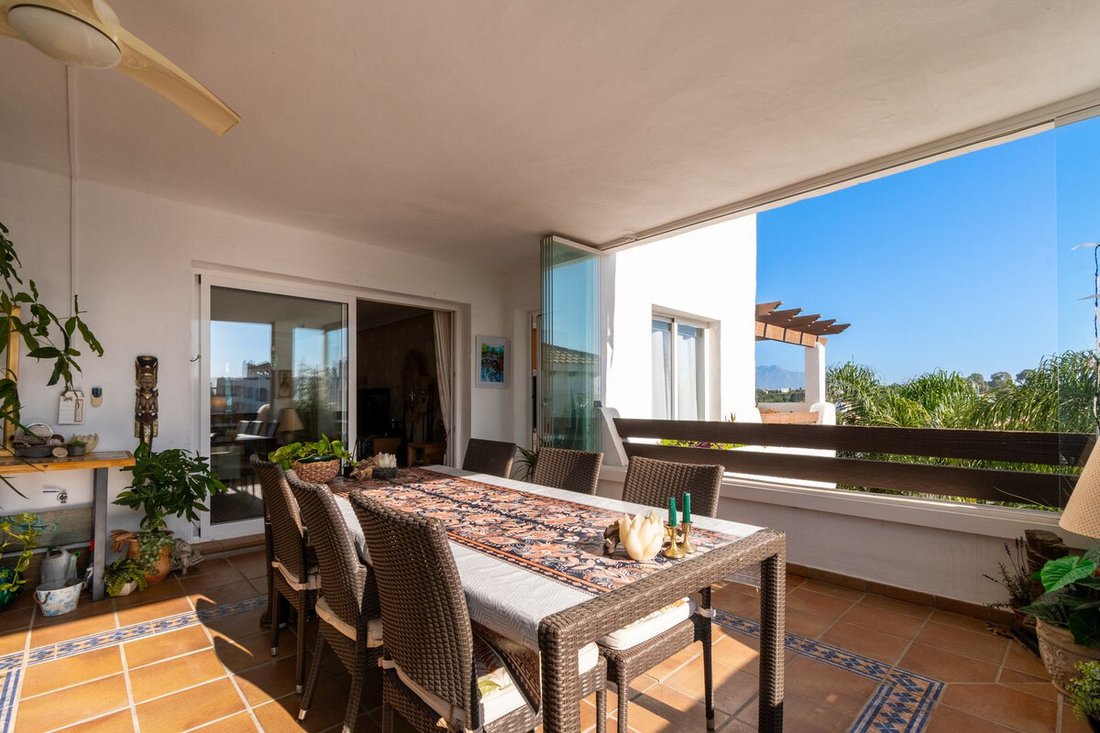 Wohnung in Estepona, Andalusien, Spanien 3 - 17647049