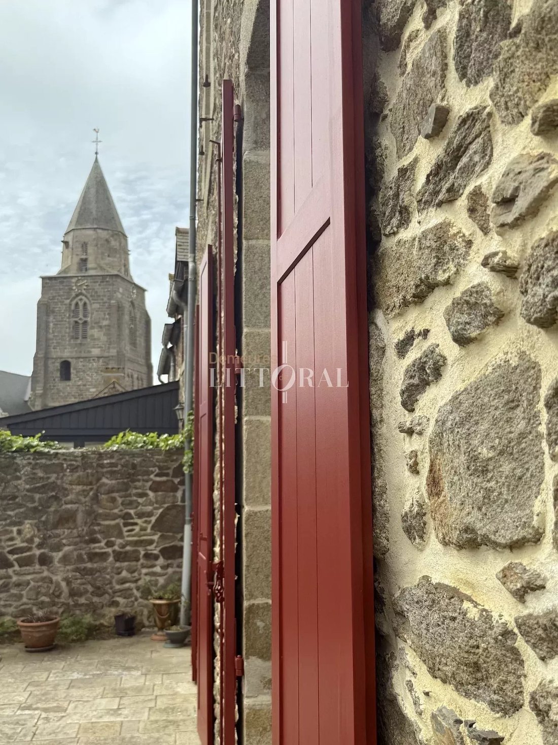 Estate in France 3 - 17423618