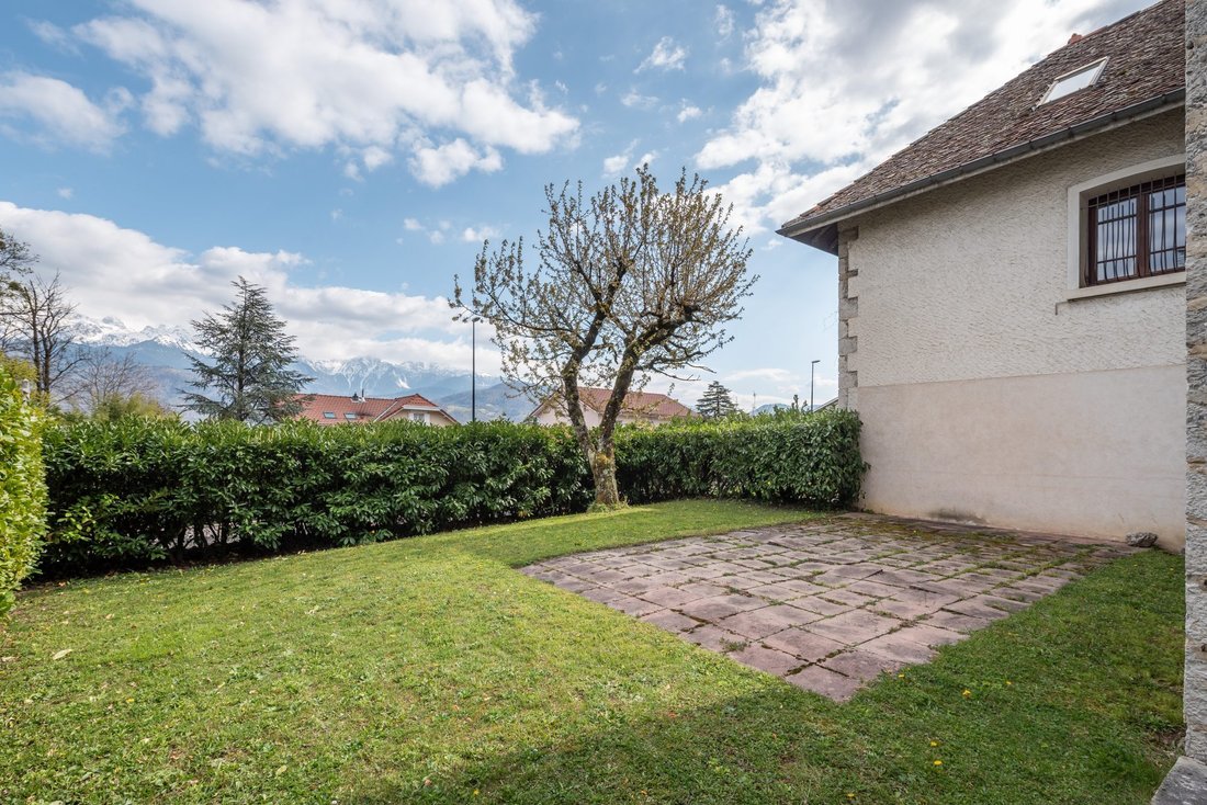 House in Montbonnot-Saint-Martin, Auvergne-Rhône-Alpes, France 4 - 17651570