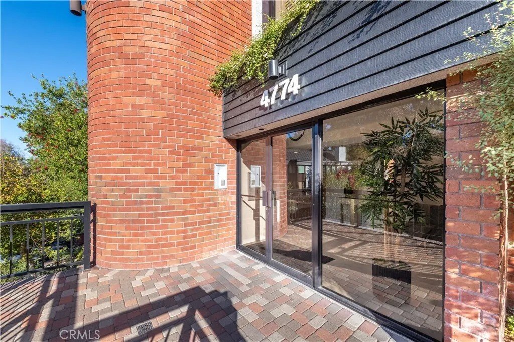 Condo in Los Angeles, California, United States 3 - 16771824