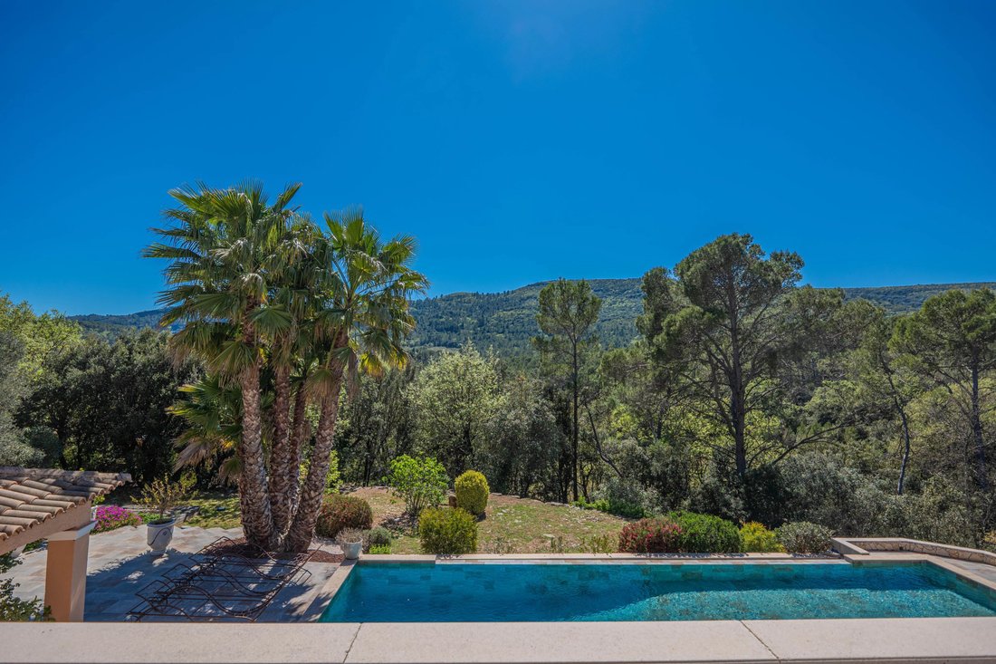 Villa in Le Thoronet, Provence-Alpes-Côte d'Azur, France 1 - 17503108