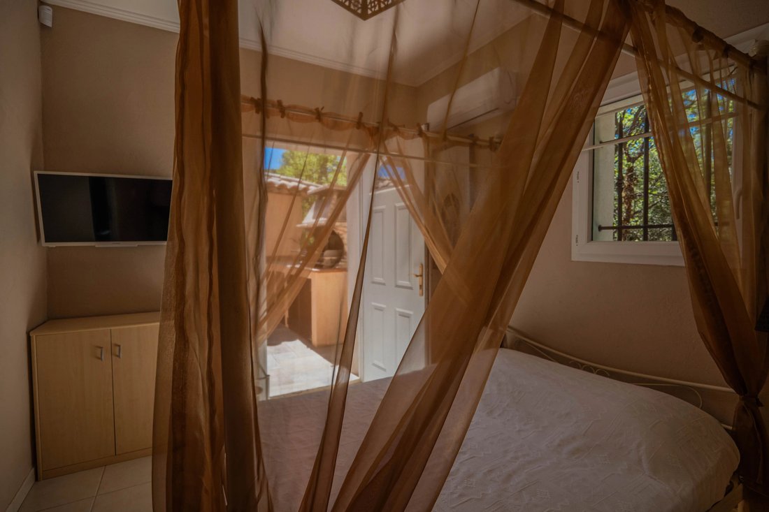 Villa in Le Thoronet, Provence-Alpes-Côte d'Azur, France 4 - 17503108