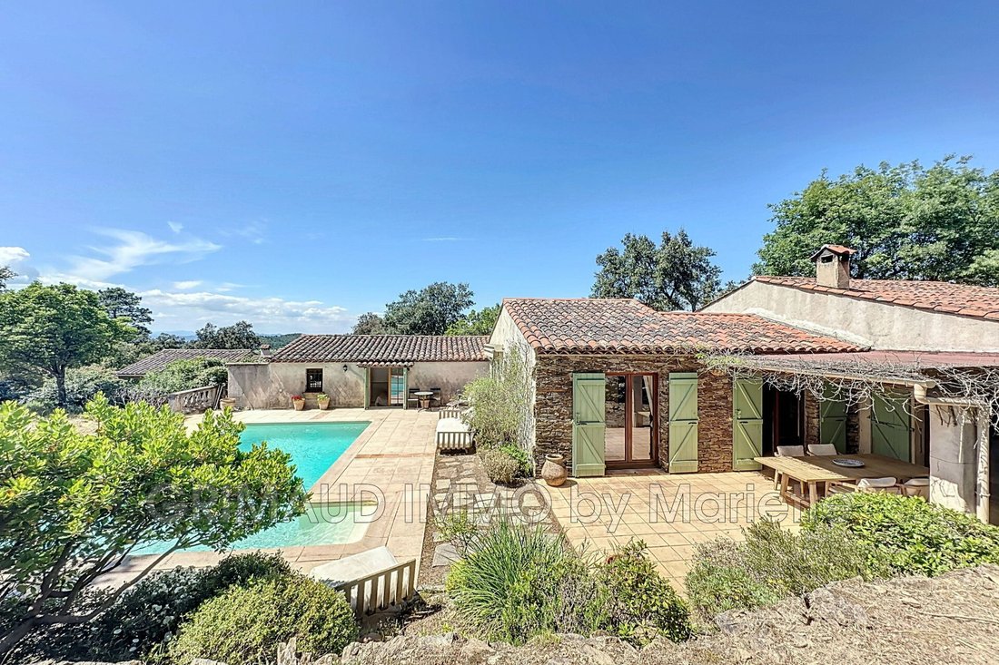 Villa in La Garde-Freinet, Provence-Alpes-Côte d'Azur, France 3 - 15084698