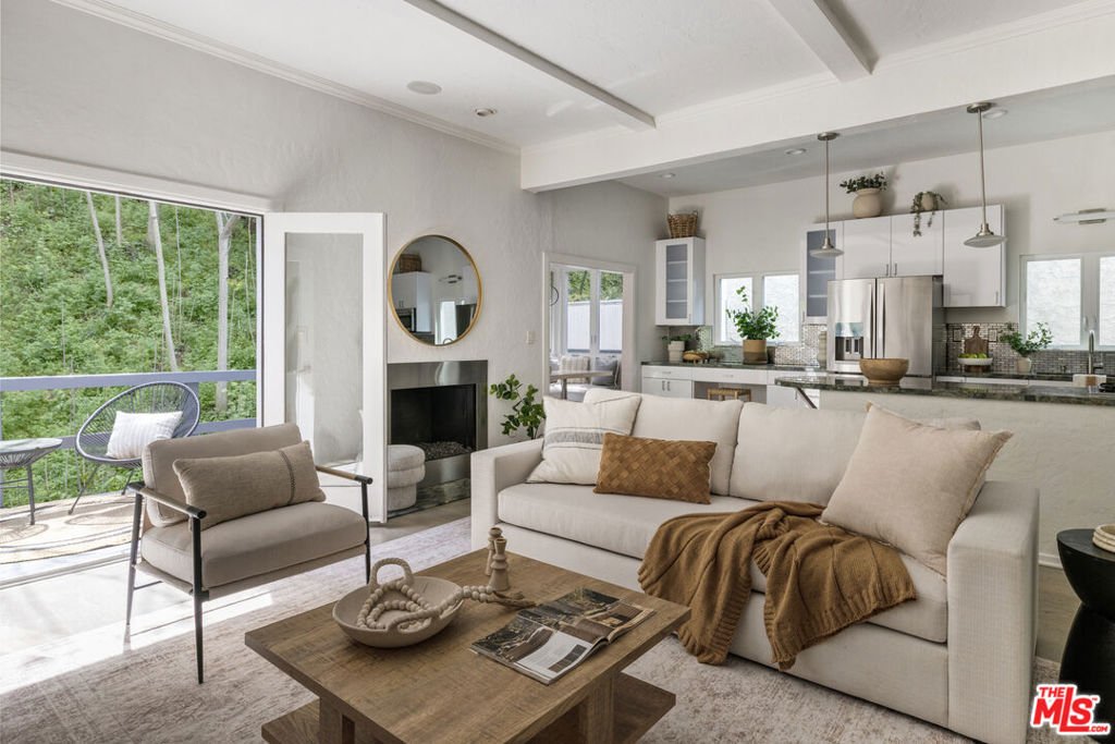 House in Los Angeles, California, United States 1 - 17645068