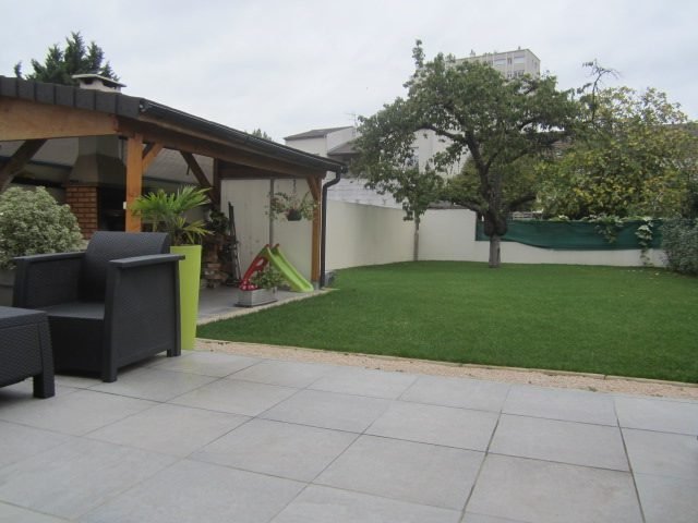 House in Le Blanc-Mesnil, Ile-de-France, France 4 - 17651602