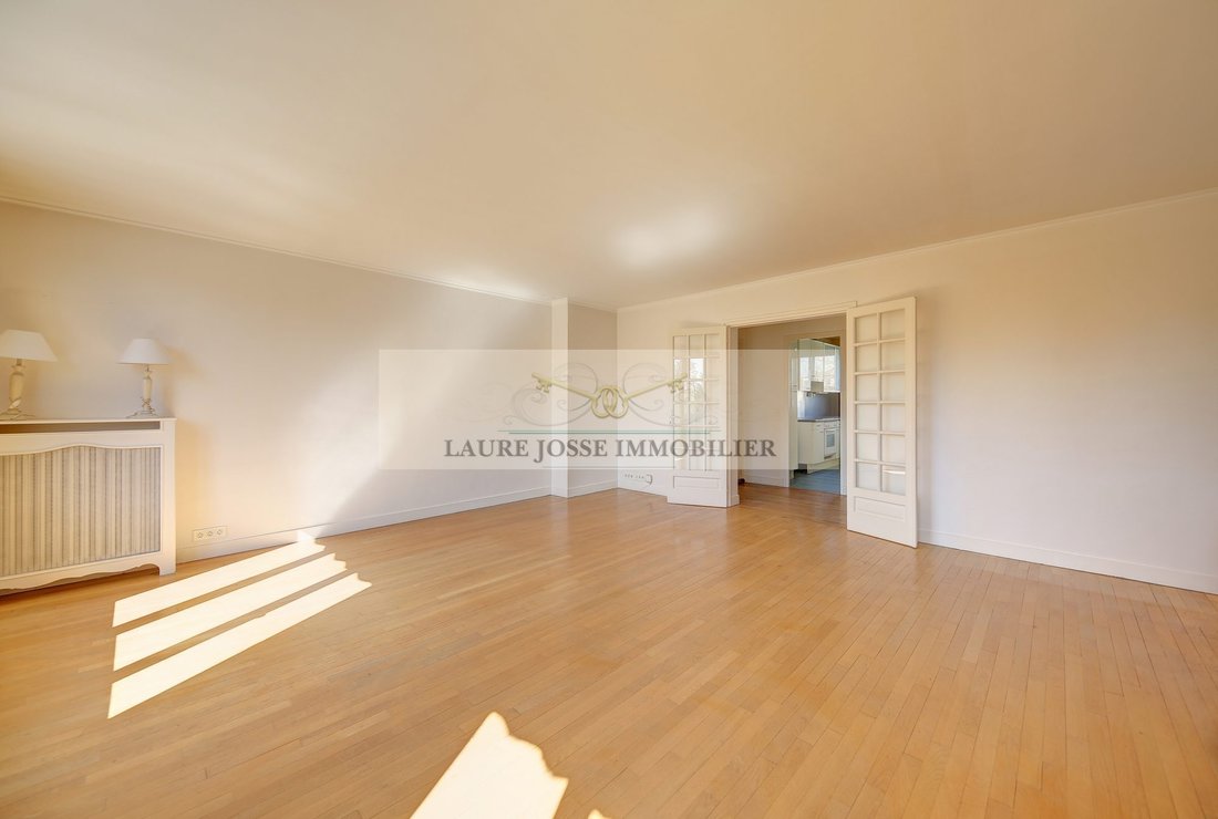 Apartment in Le Vésinet, Ile-de-France, France 3 - 17651375