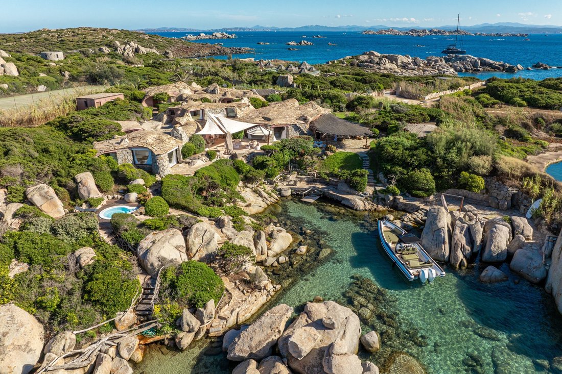 House in Île Cavallo, Bonifacio / Bunifaziu, Corsica 1 - 15713894