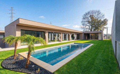 Townhouse in Soutelo, Braga, Portugal 1