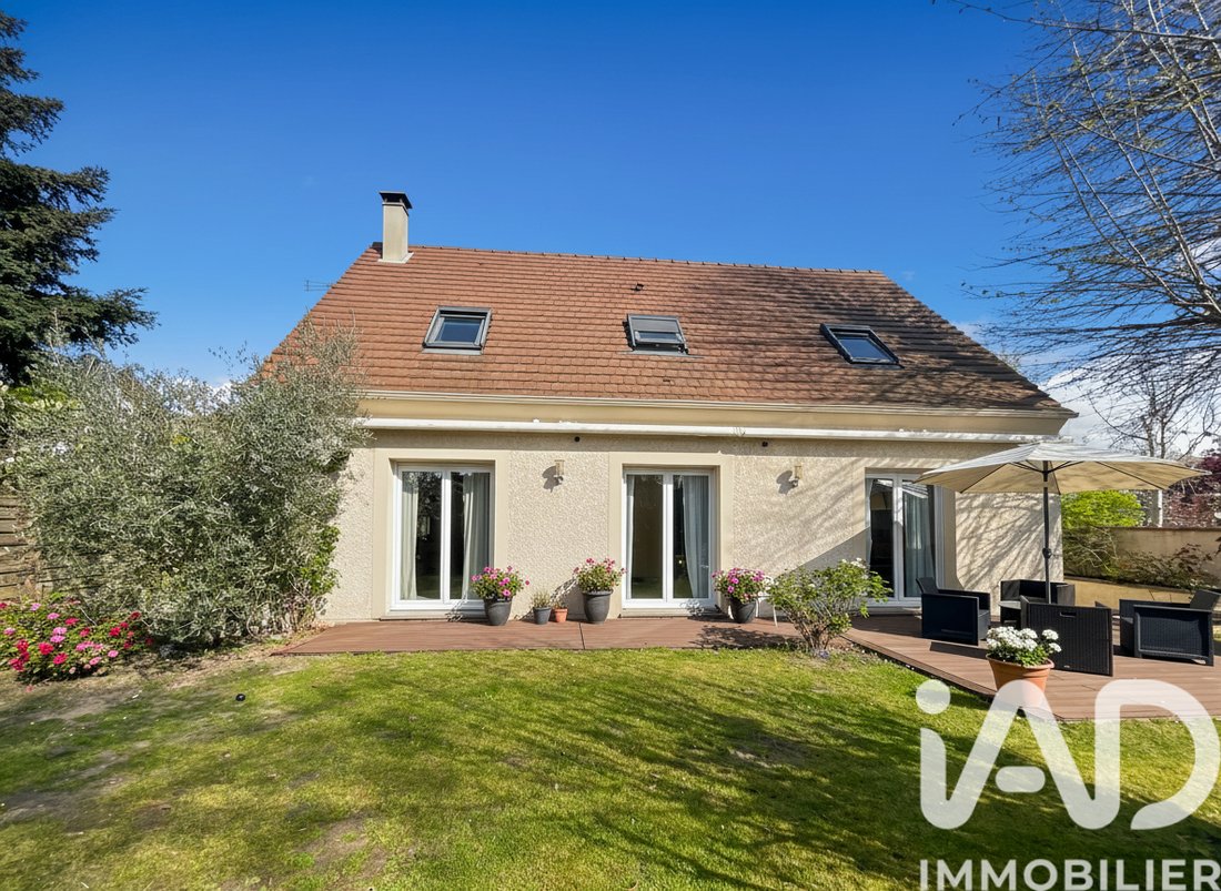 House in Montfermeil, Ile-de-France, France 2 - 17513793