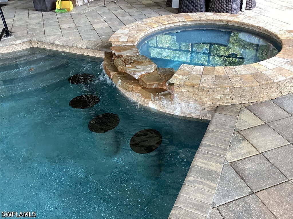 House in Lehigh Acres, Florida, United States 3 - 17645019