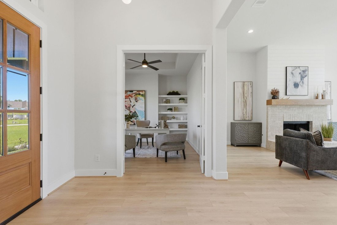 House in Montgomery, Texas, United States 4 - 17646026
