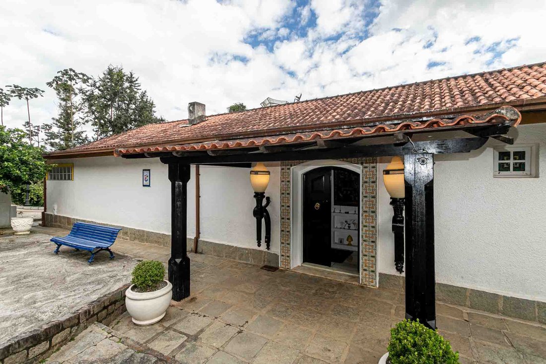 House in Albuquerque, State of Rio de Janeiro, Brazil 4 - 17647630