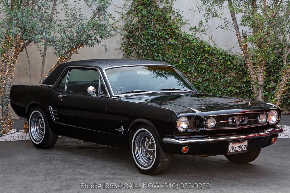 Ford Mustang in Los Angeles, CA 1 - 17647139