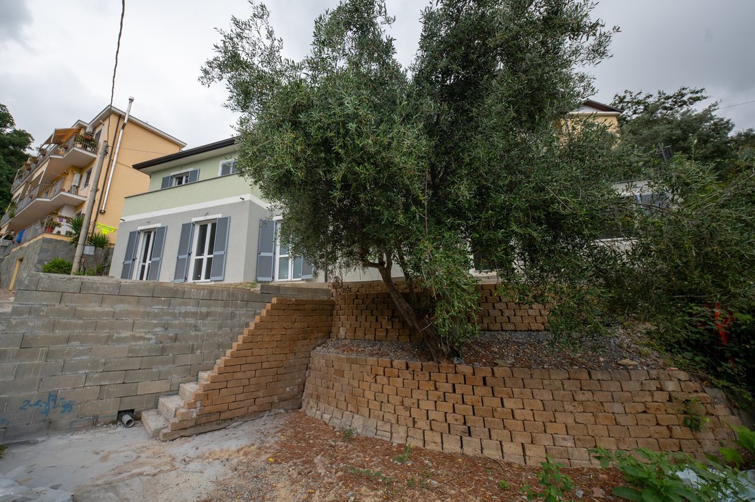 House in Central Hill, Alassio, Liguria 1 - 17645715