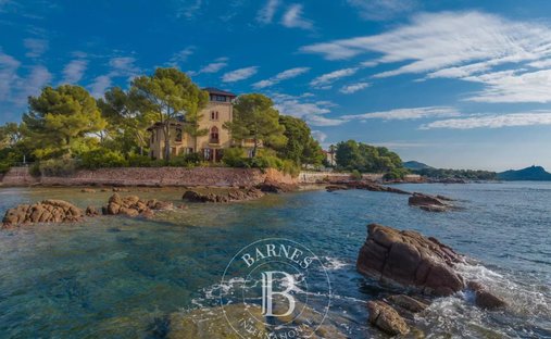 Villa en Saint-Raphaël, Provenza-Alpes-Costa Azul, Francia 1