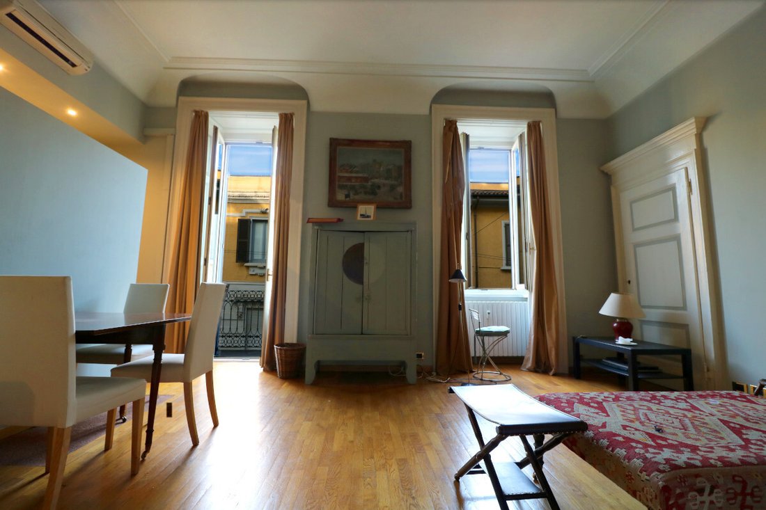 Apartment in Porta Vittoria, Milan, Lombardy 1 - 17645620