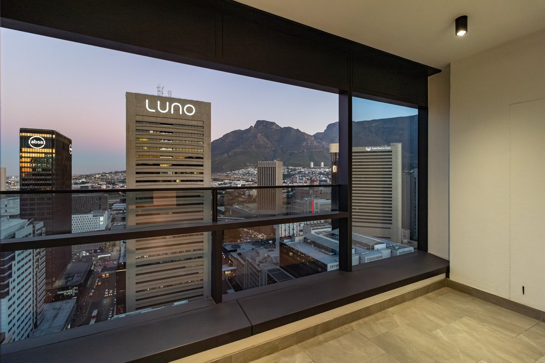 Apartment in Cape Town, Western Cape, South Africa 4 - 17647260