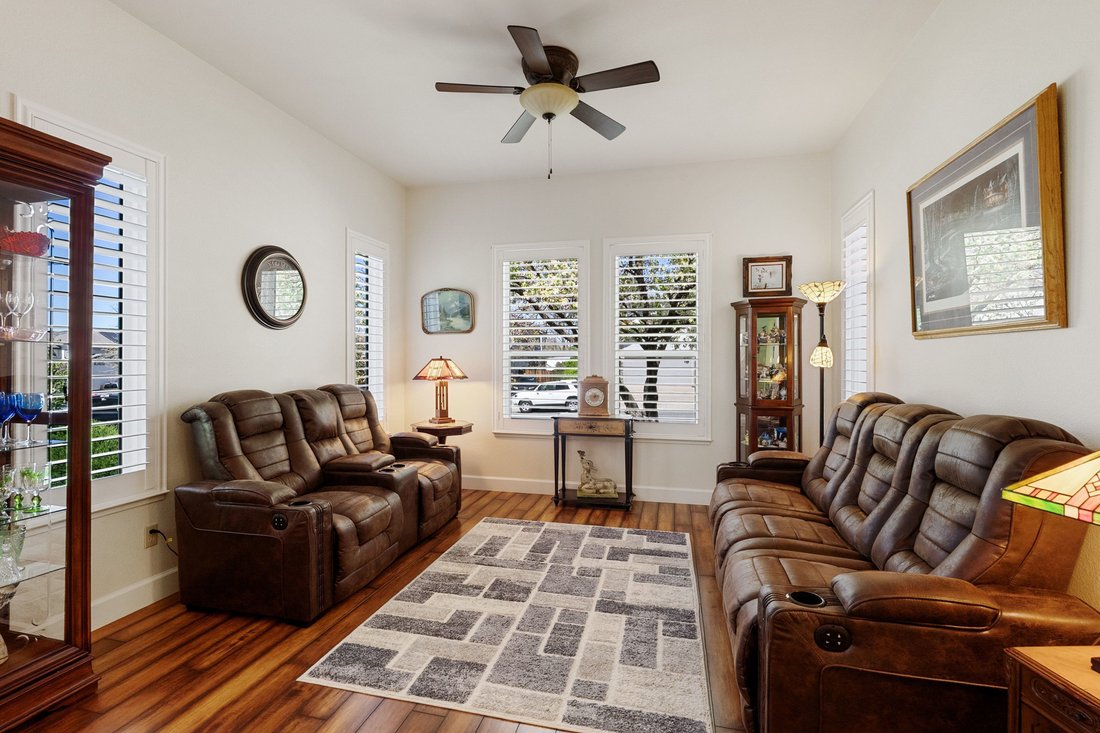 House in Sparks, Nevada, United States 2 - 16583558