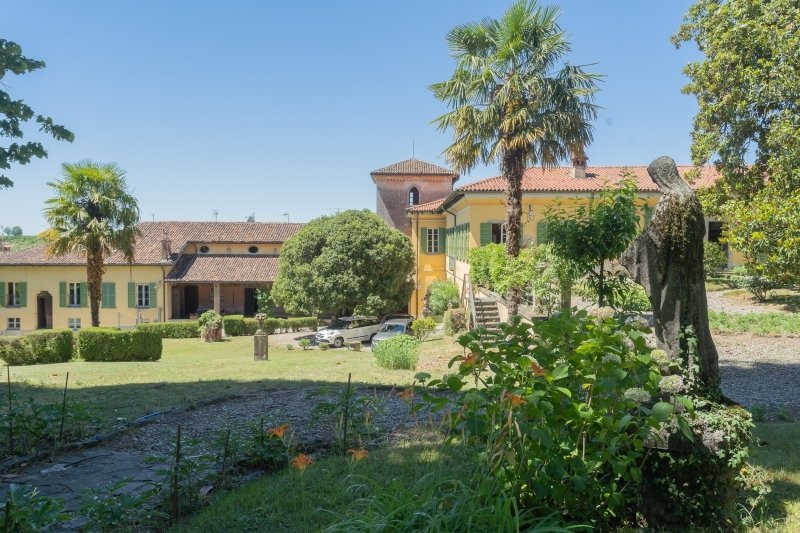 Villa in Montevecchia, Lombardei, Italien 4 - 17645390
