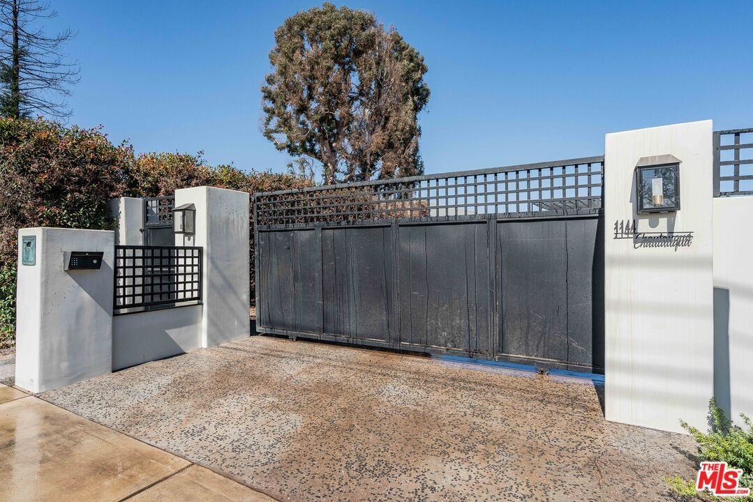 Land in Los Angeles, California, United States 3 - 17646698