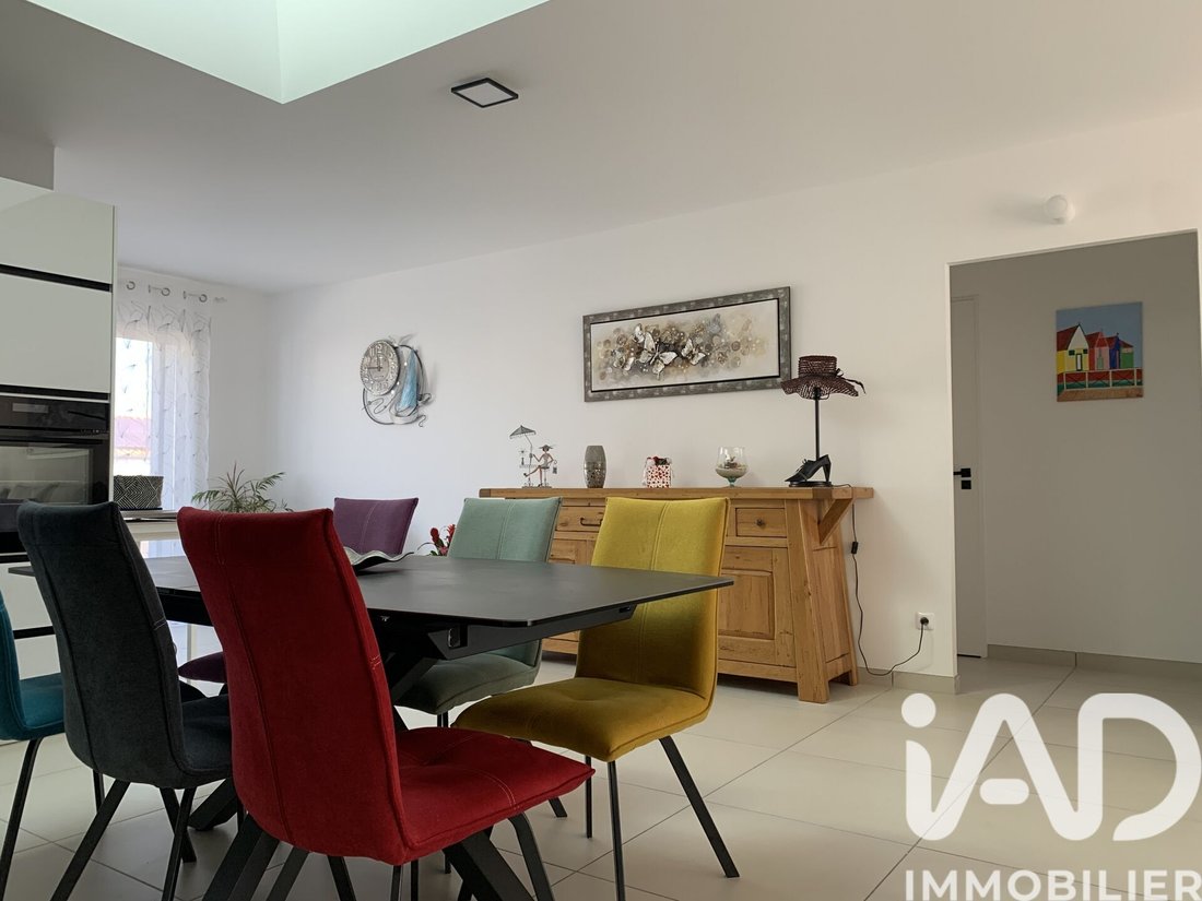 House in Vaux-sur-Mer, Nouvelle-Aquitaine, France 2 - 17459946