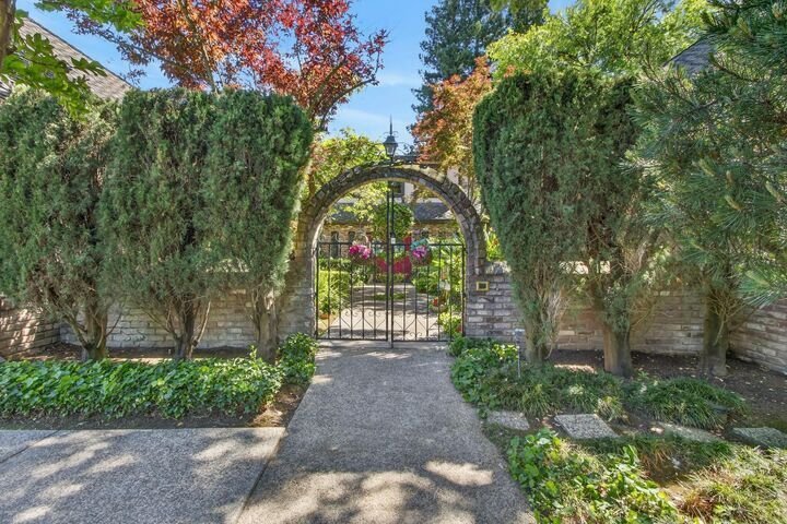 House in Sacramento, California, United States 5 - 17651113