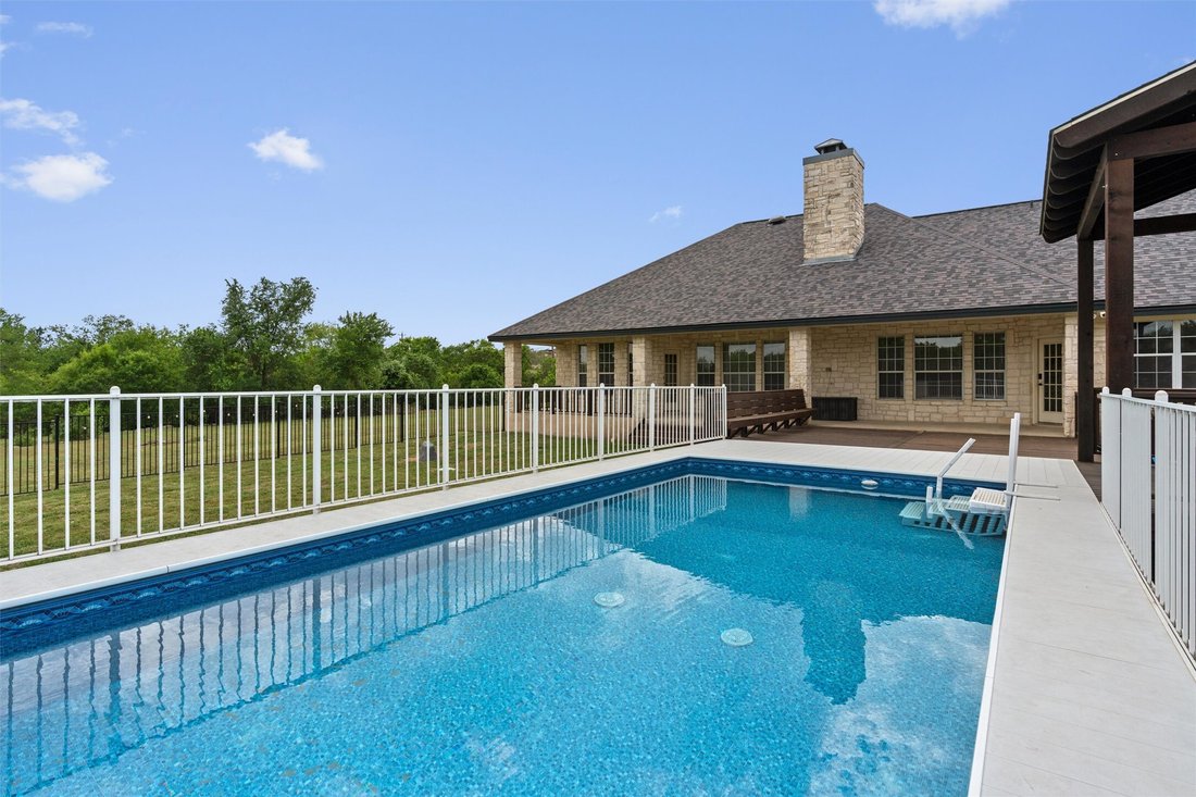 House in Georgetown, Texas, United States 2 - 17649273