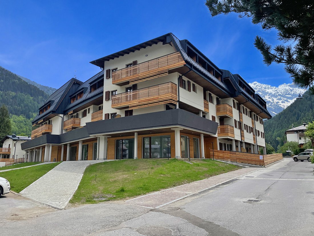 Villa in Ponte di Legno, Lombardy, Italy 1 - 17645361