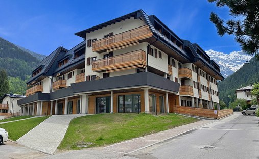 Villa en Ponte di Legno, Lombardía, Italia 1