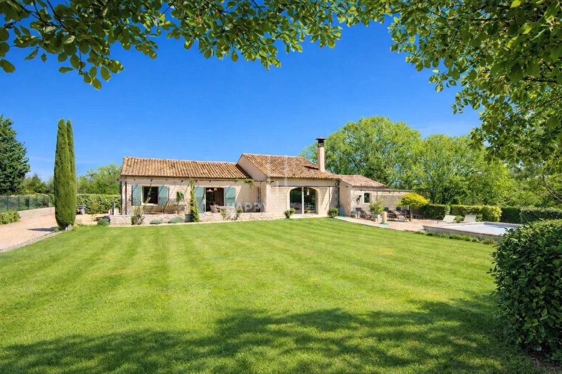 House in Saint-Rémy-de-Provence, Provence-Alpes-Côte d'Azur, France 3 - 17387973
