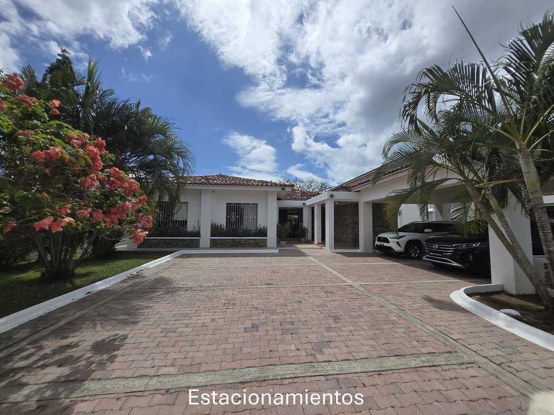 House in Las Lajas, Panamá Oeste, Panama, Panama 1 - 17657768