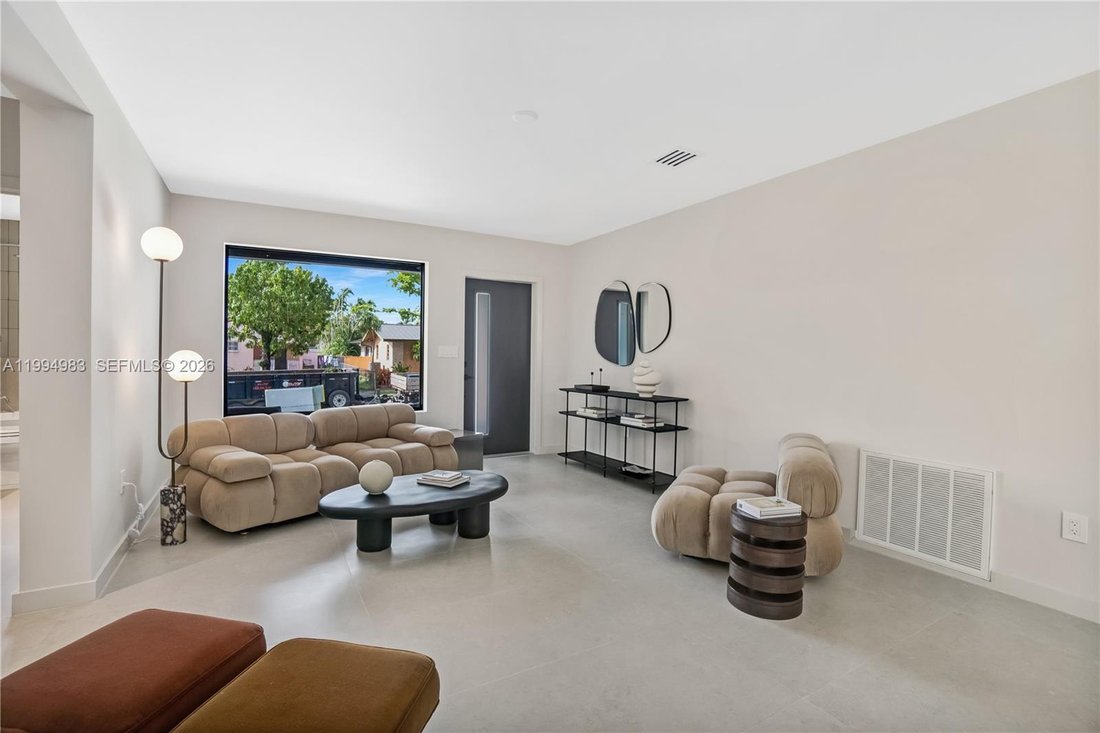 House in Miami, Florida, United States 3 - 17574395