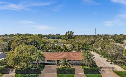 House in Southwest Ranches, Florida, United States 1