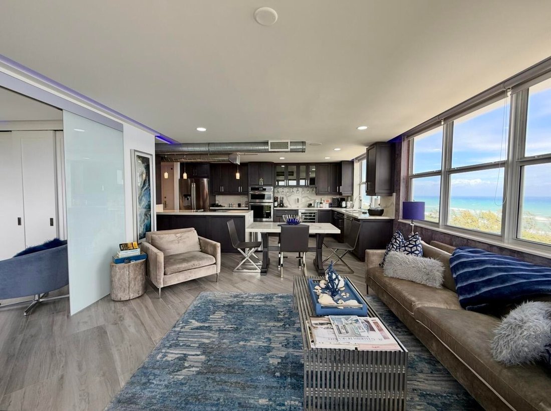 Condo in Boca Raton, Florida, United States 1 - 17648533