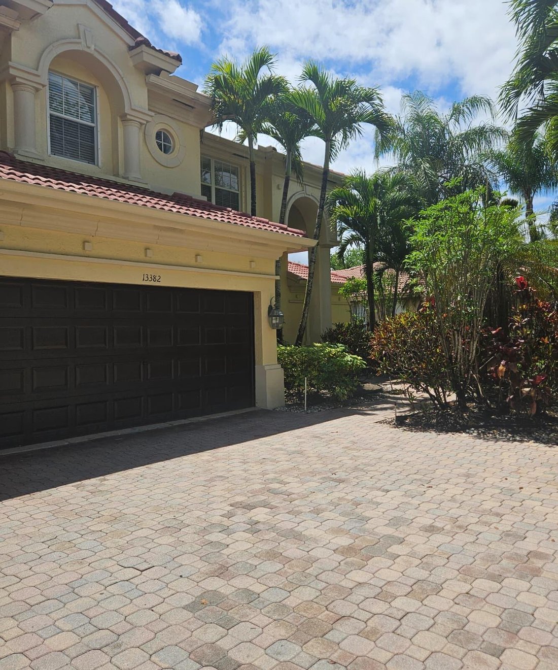 House in Davie, Florida, United States 3 - 17620895