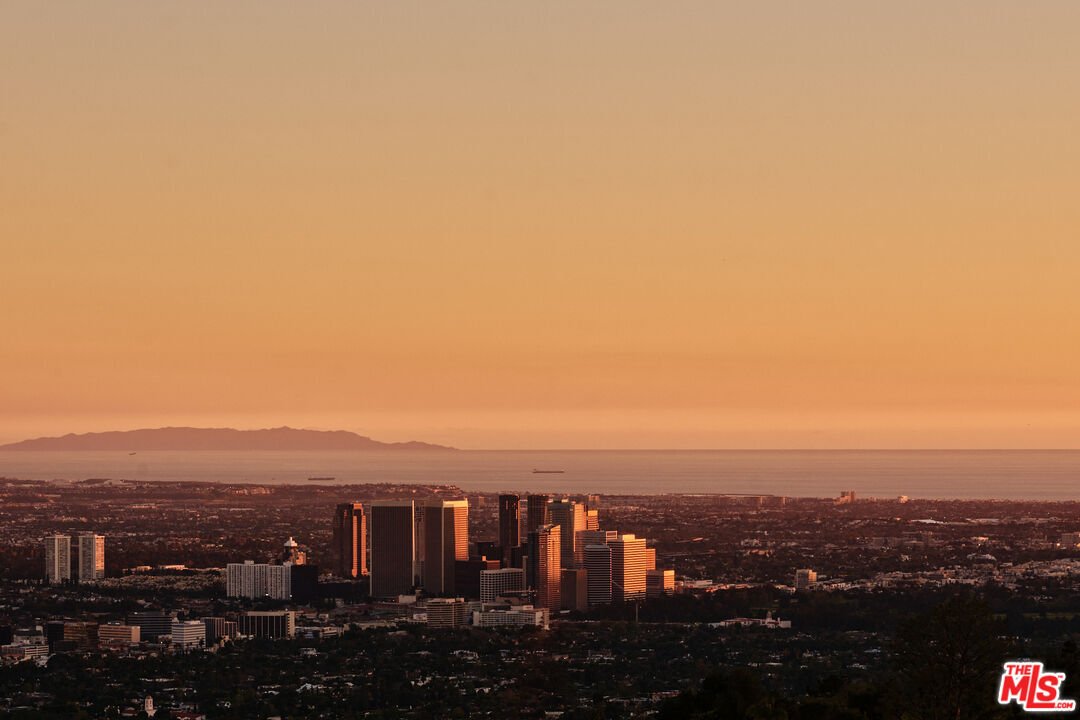House in Beverly Hills, California, United States 5 - 17654246