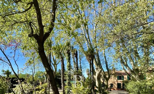 Country House in Centre Ville Est, Le Soler, France 1