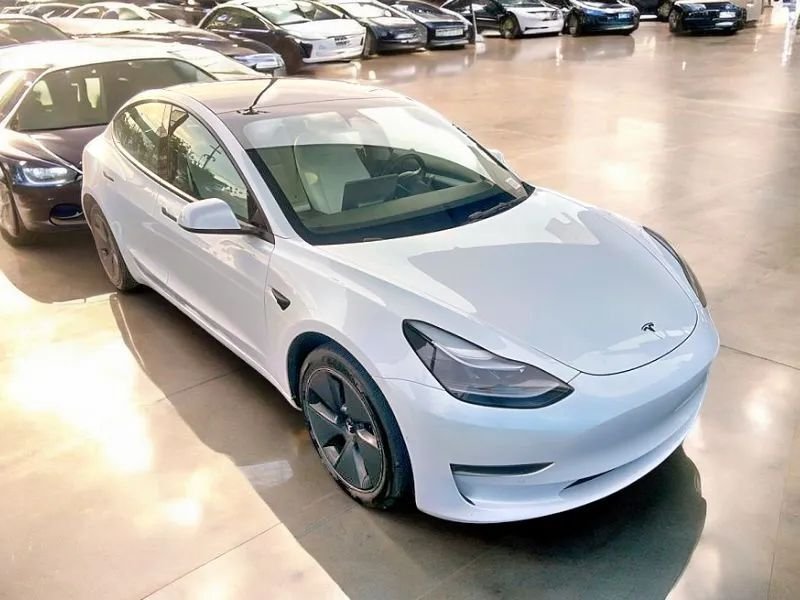 Sedan in Los Angeles, CA, United States 2 - 17656515
