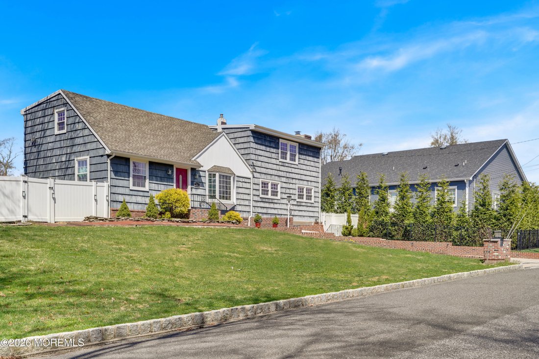 House in Neptune Township, New Jersey, United States 4 - 17654071