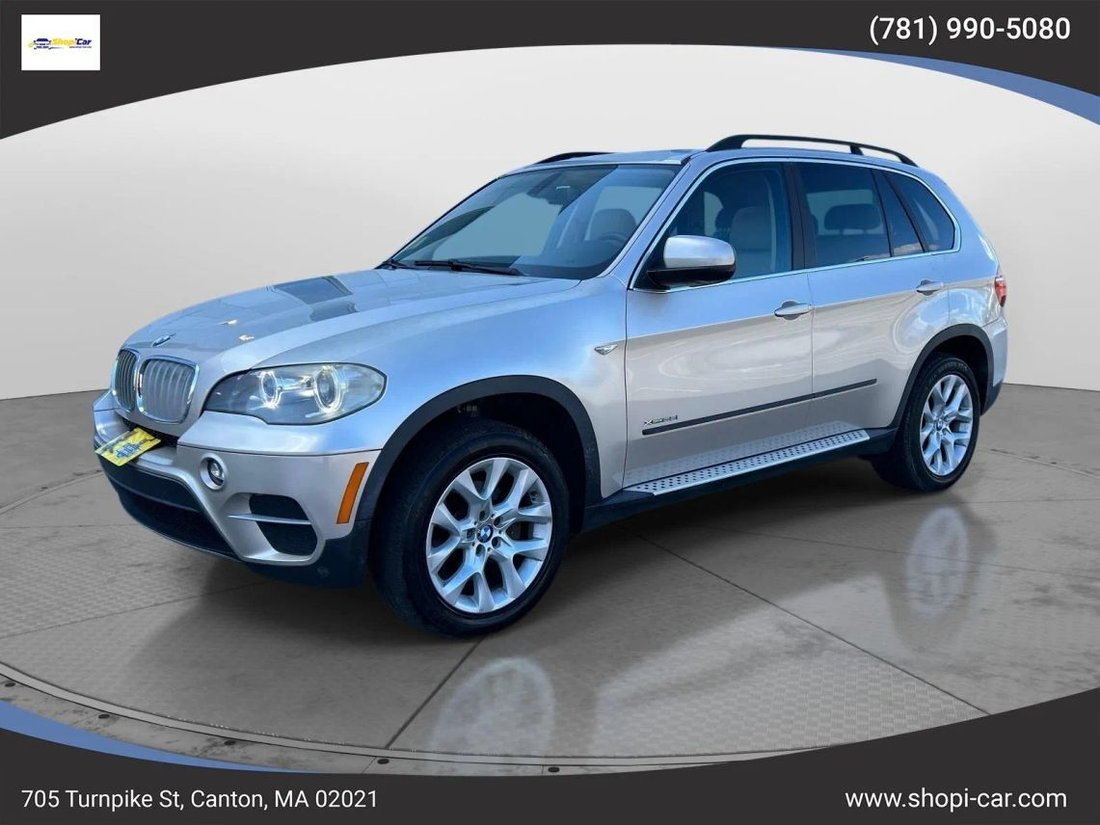 Suv in Canton, MA, United States 1 - 17460596