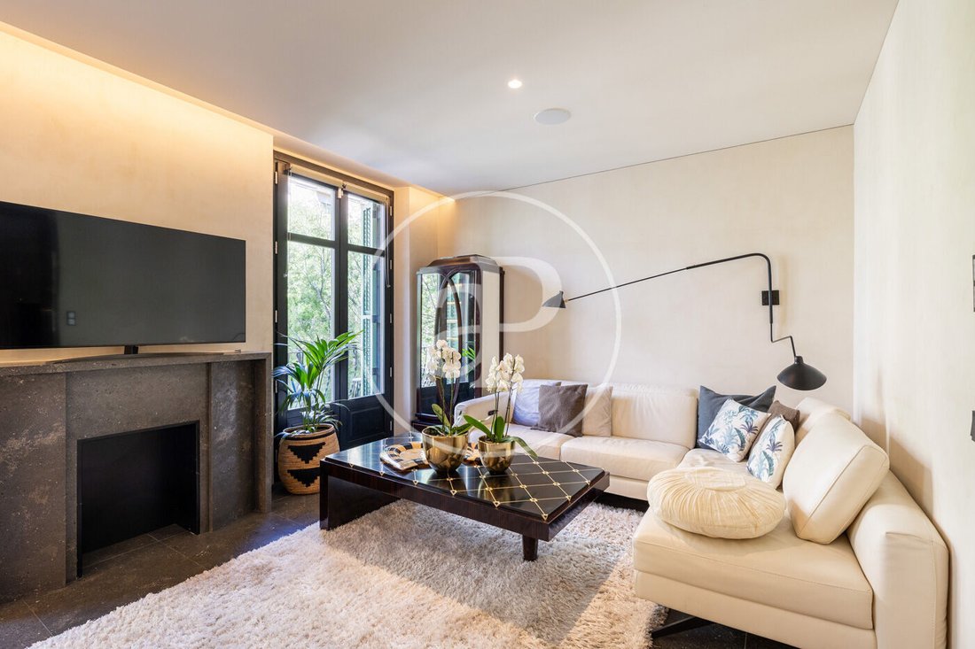 Apartment in Eixample, Barcelona, Spain 2 - 17652454