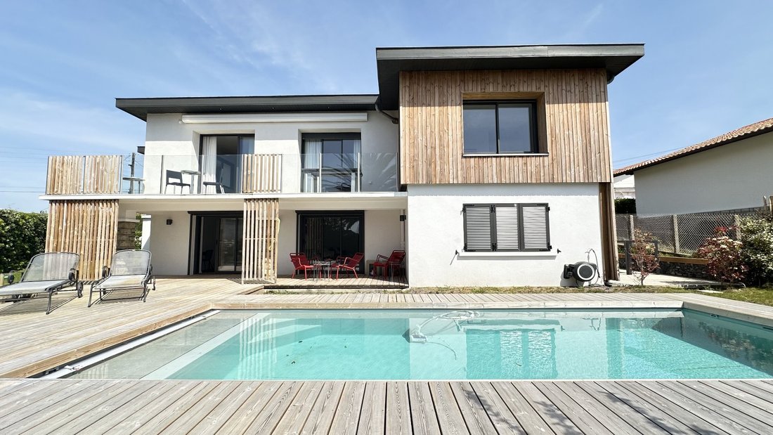 Villa in Biarritz, Nouvelle-Aquitaine, France 2 - 17656145