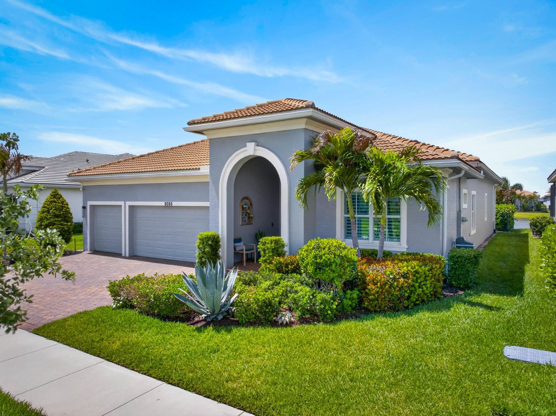 House in Port St. Lucie, Florida, United States 3 - 17659923