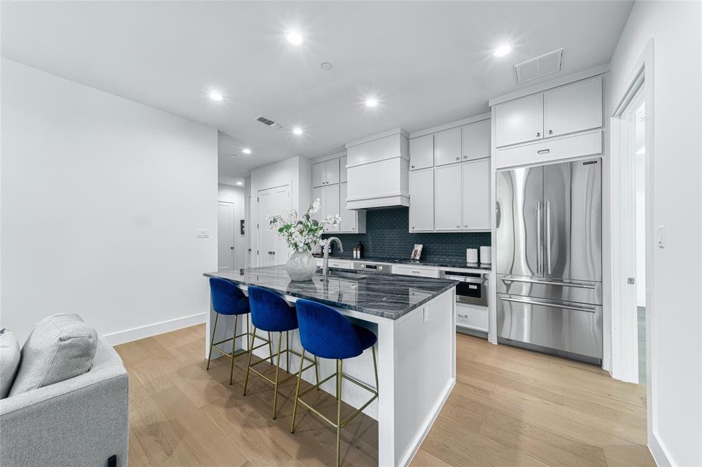 Condo in Dallas, Texas, United States 5 - 17649558