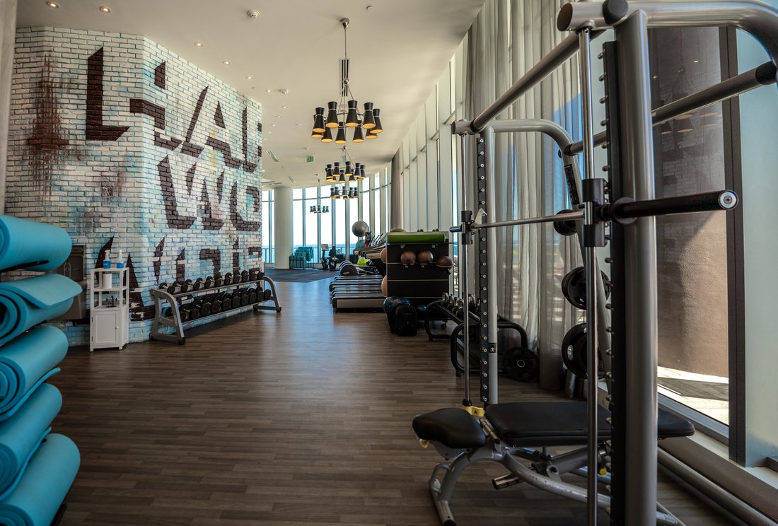 Condo in Hallandale Beach, Florida, United States 1 - 17653465